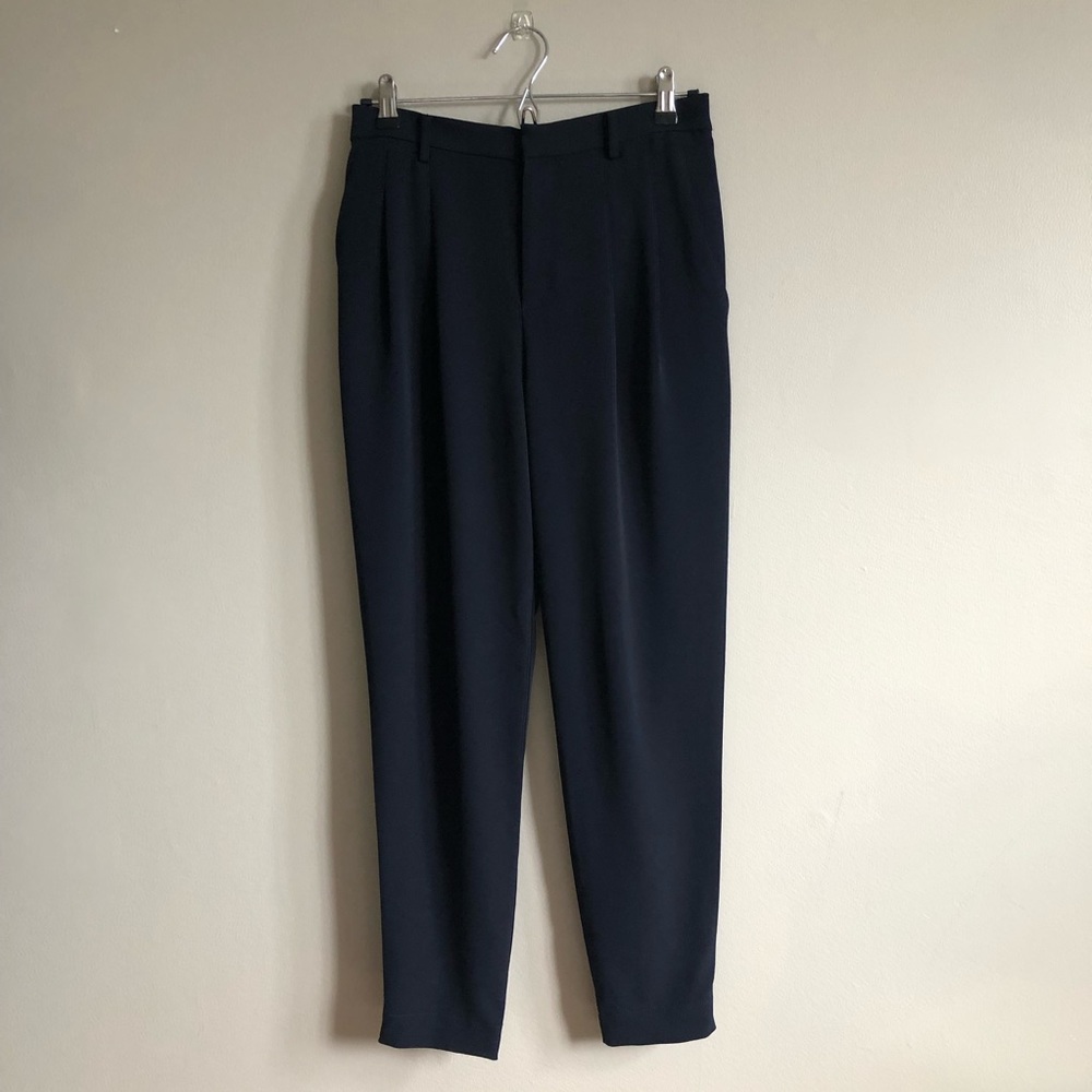 UNIQLO Jogger Dress Pants Navy Blue